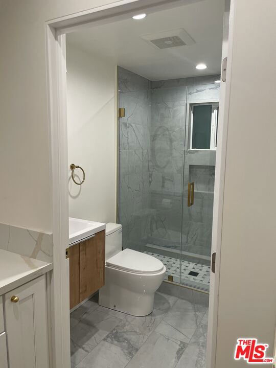 20750 Stagg Street, Winnetka CA: https://media.crmls.org/mediaz/bb31257a-546d-482b-8e7f-48685faff18b.jpg