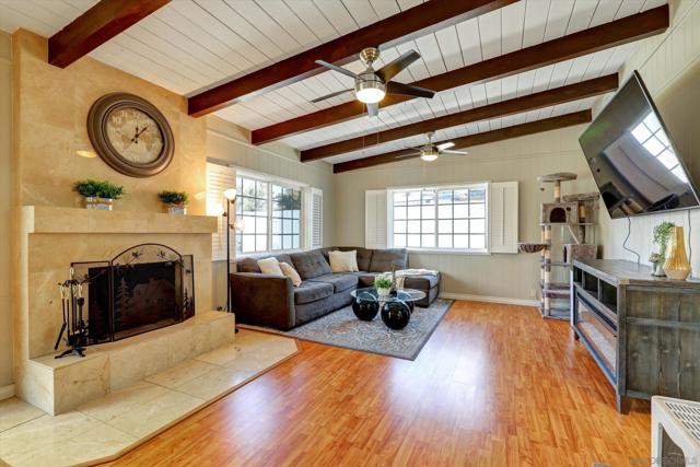 5238 Cervantes Ave, San Diego CA: https://media.crmls.org/mediaz/bb32ccec-7d76-4741-a9f7-dc4feb75d030.jpg