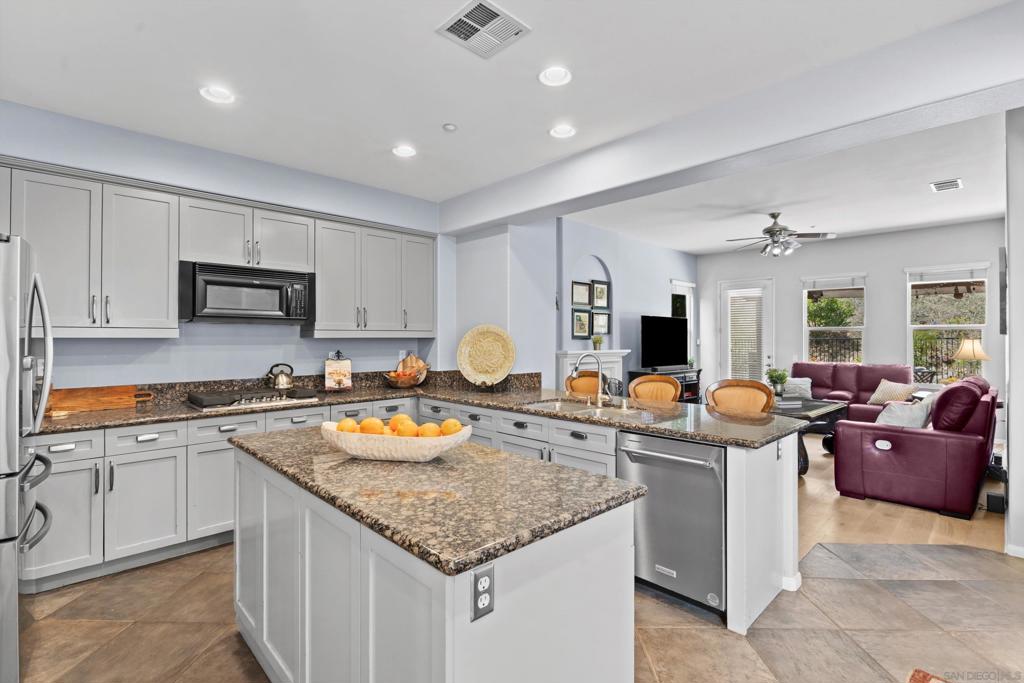 3329 Wild Oak Ln - photo 5