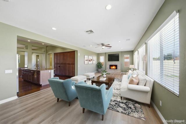 Detail Gallery Image 11 of 44 For 31855 Mccartney Dr, Winchester,  CA 92596 - 3 Beds | 2/1 Baths