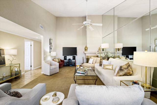 36 Maximo Way, Palm Desert CA: https://media.crmls.org/mediaz/bb34949c-0def-4879-9cbe-d1c785828081.jpg