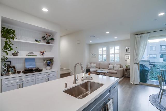 Detail Gallery Image 7 of 55 For 317 Brookside Way, Santee,  CA 92071 - 2 Beds | 2/1 Baths