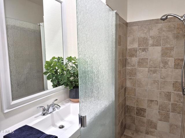 Detail Gallery Image 20 of 55 For 3225 Village 3, Camarillo,  CA 93012 - 2 Beds | 2 Baths