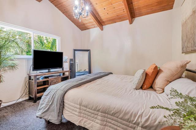 4858 Freedom Boulevard, Aptos CA: https://media.crmls.org/mediaz/bb36850f-c103-4dcf-9542-862a56c9dc67.jpg