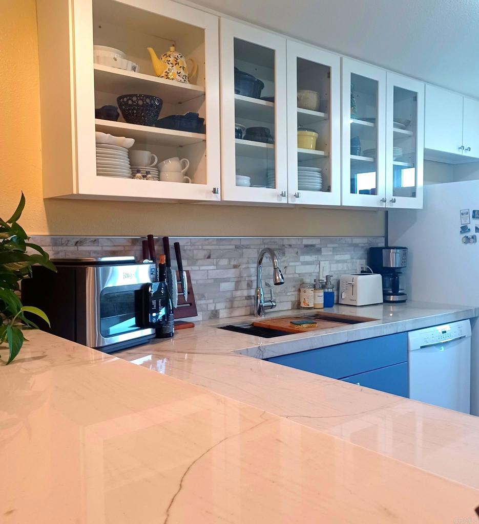 1202 Pacific Street - photo 16