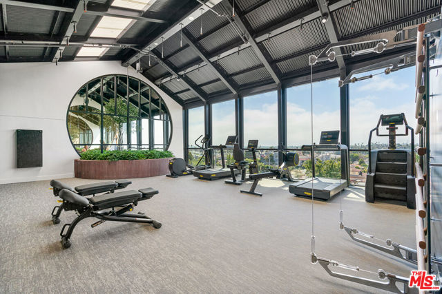 10700 Tabor Street, Los Angeles CA: https://media.crmls.org/mediaz/bb38d934-8771-431c-ae6c-2fa8d7937590.jpg