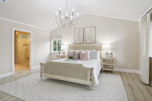 484 El Pintado Rd, Danville CA: https://media.crmls.org/mediaz/bb38e2ba-5502-4f5d-8125-70e4d7f29f95.jpg