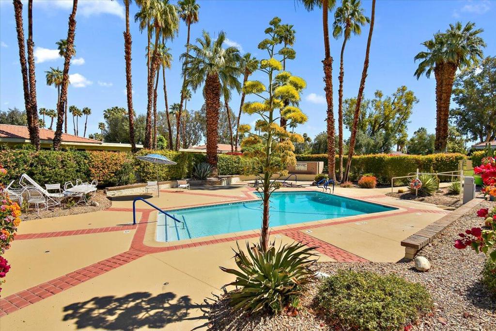 2353 Silver Oak Circle