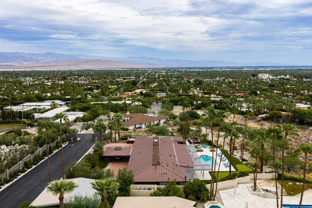 855 W Coronado Avenue, Palm Springs, CA 92262