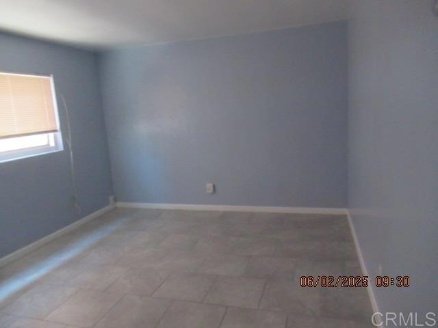 Image 8 of 12 For 1535 38th Street 1535