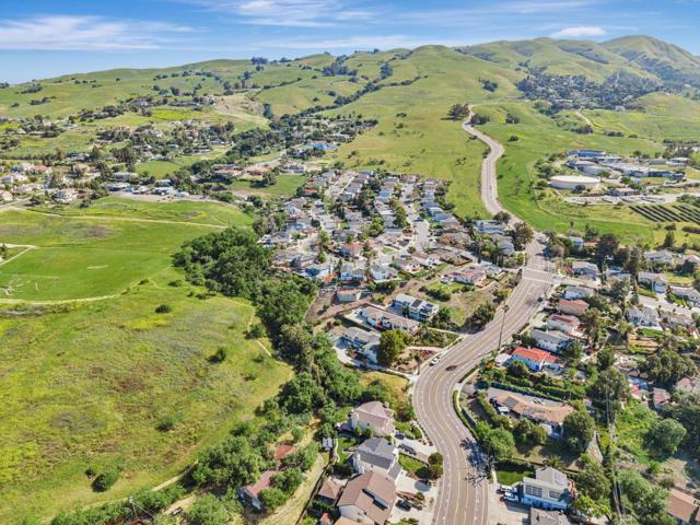 3449 Suncrest Avenue, San Jose CA: https://media.crmls.org/mediaz/bb3da827-7784-45fb-b63b-22eb13e42f79.jpg