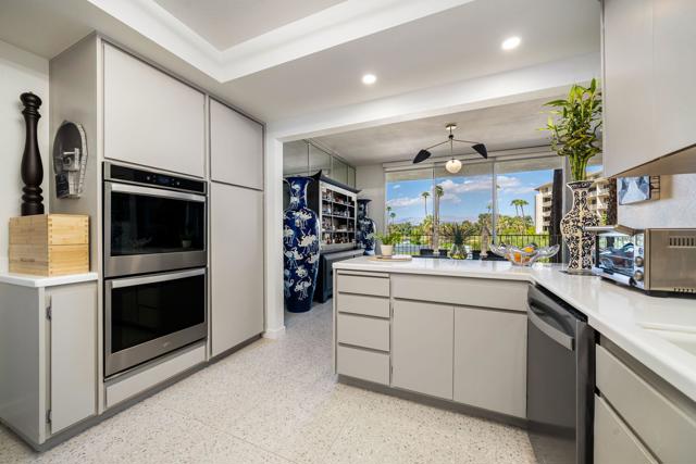 899 Island Drive #304, Rancho Mirage, CA 92270
