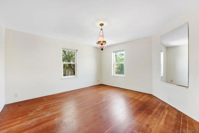 2530 Pruett Dr, Vista CA: https://media.crmls.org/mediaz/bb41ee8a-689d-49a7-abd2-8c4018fa4eec.jpg