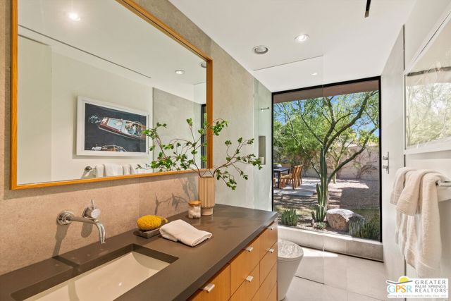 599 N Tercero Circle, Palm Springs, CA 92262