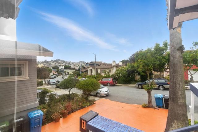5254 Eastwood Drive, San Francisco CA: https://media.crmls.org/mediaz/bb42d994-9a68-493c-a21b-d6209f752500.jpg