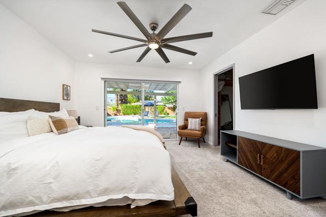 74277 Myrsine Avenue, Palm Desert CA: https://media.crmls.org/mediaz/bb434370-e909-4a6e-abfc-f19ce390b56a.jpg