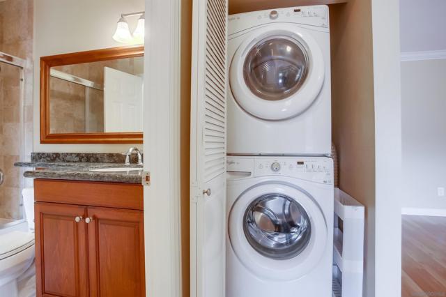 3513 Caminito Sierra, Carlsbad CA: https://media.crmls.org/mediaz/bb44904b-5054-464e-ba73-f9b1d0bd566a.jpg