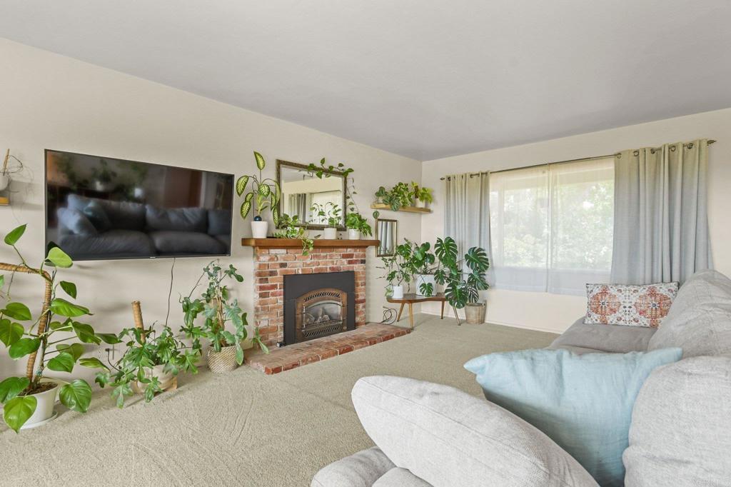 2552 Deerpark Dr - photo 5