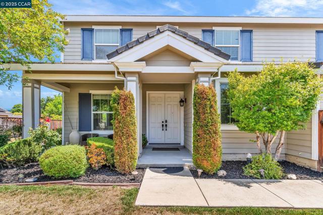 1731 Palmer Dr, Concord CA: https://media.crmls.org/mediaz/bb455b45-fc2c-4e49-962e-de07f2b911ba.jpg