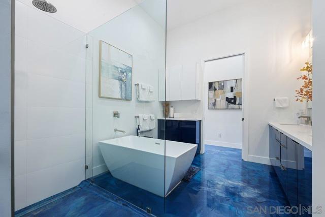 4545 Newport Ave, San Diego CA: https://media.crmls.org/mediaz/bb45ad84-0a8c-465c-8a2b-2ada39a6e9b5.jpg