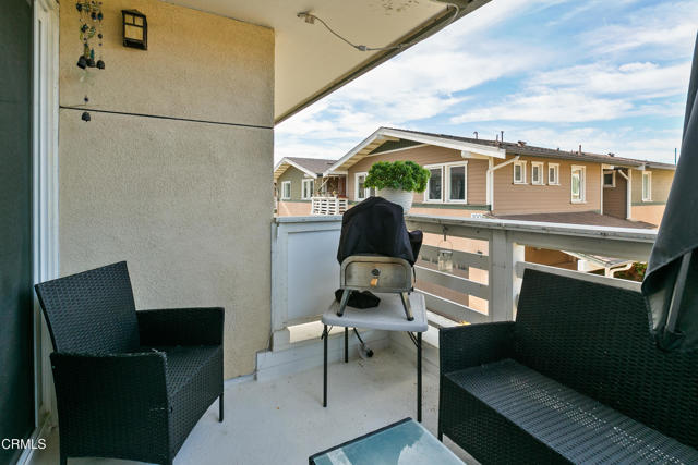 Detail Gallery Image 9 of 30 For 1016 Los Angeles Ave #101,  Ventura,  CA 93004 - 3 Beds | 2 Baths