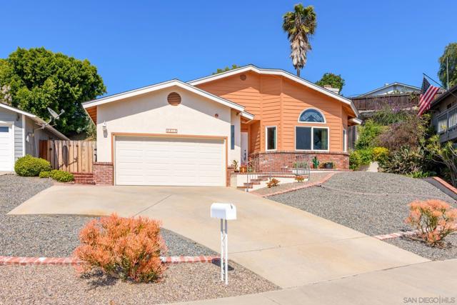 9919 Sorrel Ave, Lakeside CA: https://media.crmls.org/mediaz/bb47101c-8e44-4eb1-8e3d-b0b098751f2b.jpg