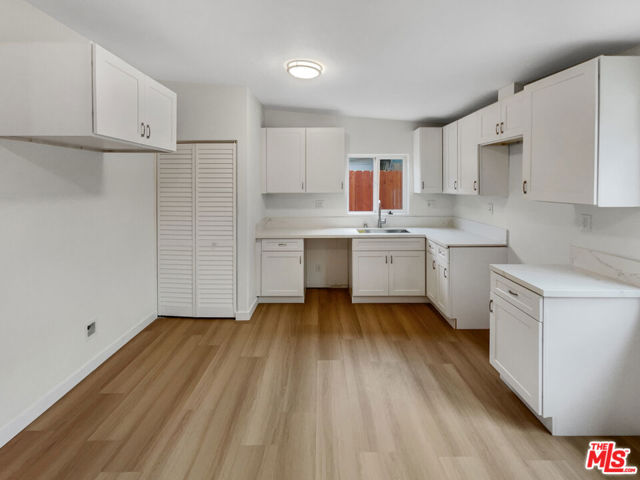 10692 Sycamore Avenue, Stanton CA: https://media.crmls.org/mediaz/bb474982-bc15-4023-a531-c84e2e99f1cf.jpg