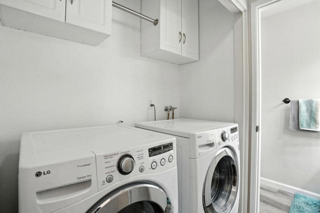 3090 Woods Circle, Davis CA: https://media.crmls.org/mediaz/bb479c82-9f57-450f-a1e9-6626f2cdd638.jpg