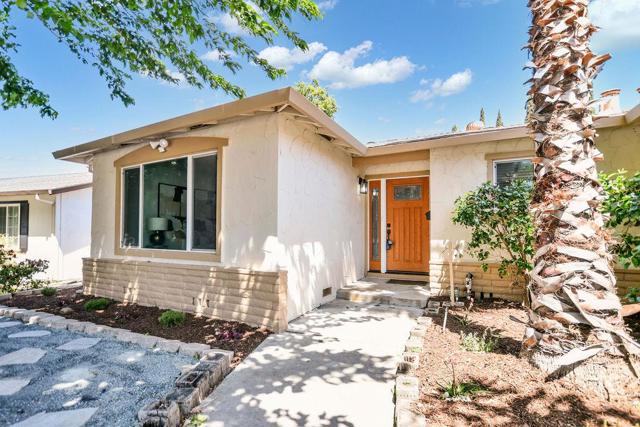 4453 Palo Verde Drive, Pittsburg CA: https://media.crmls.org/mediaz/bb47cca6-bb22-4537-9868-bad057f2b75e.jpg