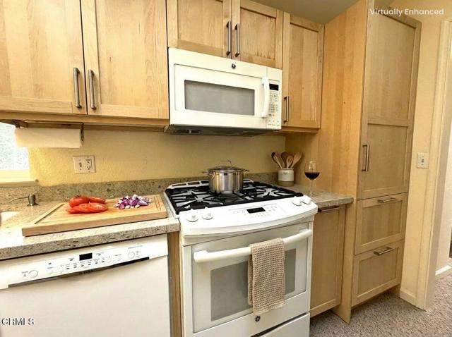 Detail Gallery Image 10 of 25 For 43300 Little River Airport Rd #35,  Little River_1,  CA 95456 - 2 Beds | 2 Baths