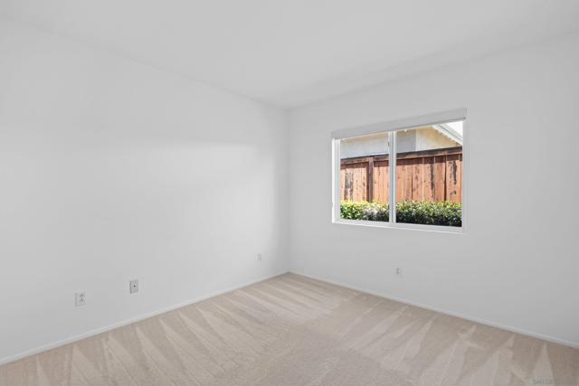 5761 Spur Ave, Oceanside CA: https://media.crmls.org/mediaz/bb489b0c-b449-4aac-8770-f1f37f11d6ef.jpg