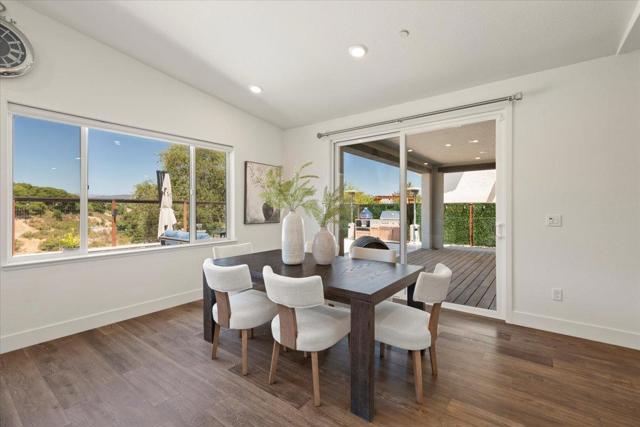 7171 Spumante Court, Gilroy CA: https://media.crmls.org/mediaz/bb4927d6-bcd1-4119-90a6-e96ccb5220ba.jpg