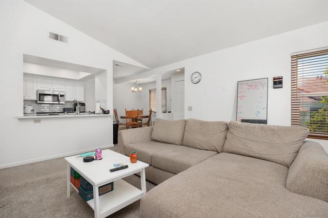 9342 Twin Trails Drive, San Diego CA: https://media.crmls.org/mediaz/bb49ff5f-80d8-44fb-bbae-2b28a161d7aa.jpg