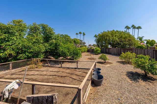 Image 36 of 46 For 17780 Cumana Terrace