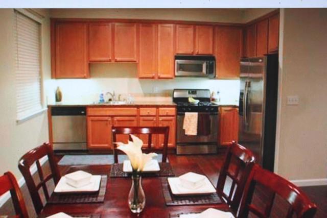 310 Carmel Avenue, Marina CA: https://media.crmls.org/mediaz/bb4b8c6b-5cab-42e6-803e-f0d3eed51874.jpg