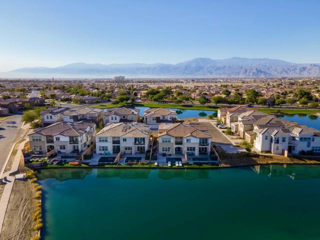 84650 Litorale Court, Indio CA: https://media.crmls.org/mediaz/bb4c13d1-57c9-4396-9d49-865936156513.jpg