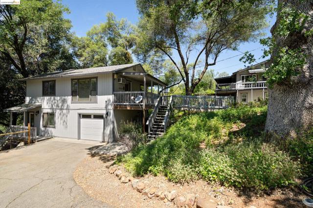 Image 28 of 41 For 2992 Buckboard Rd