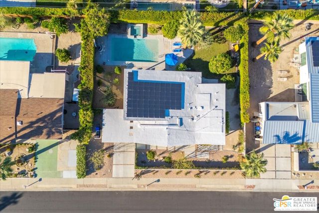 1554 E San Lucas Road, Palm Springs CA: https://media.crmls.org/mediaz/bb4d07a3-ac2b-4271-8793-b54e5b348eb5.jpg