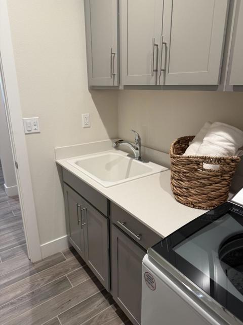 39912 Felicita Parkway, Palm Desert CA: https://media.crmls.org/mediaz/bb4d4579-e47e-4d3f-973b-b9a61ec27fb2.jpg