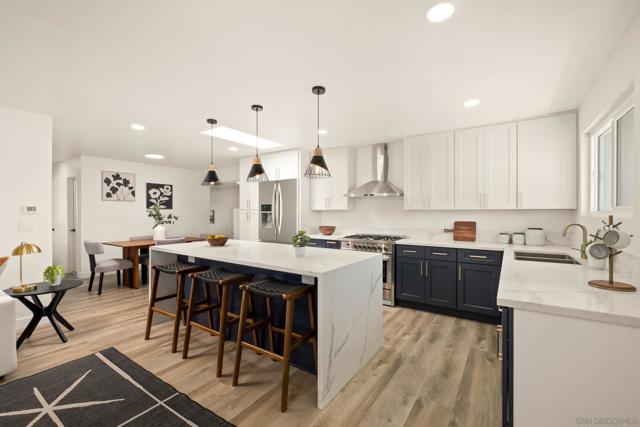 3781 Ashford St, San Diego CA: https://media.crmls.org/mediaz/bb4d8fb2-793a-4e66-8176-61d08c7bd643.jpg