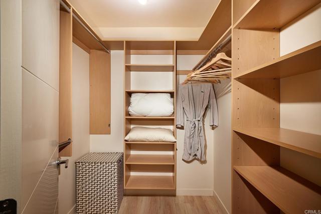 561 S Sierra Avenue, Solana Beach CA: https://media.crmls.org/mediaz/bb4e11df-8033-4f3b-a52f-b7f4b33c18c2.jpg
