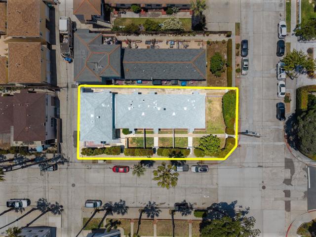 2073 79 Reed Ave, San Diego CA: https://media.crmls.org/mediaz/bb4e312b-1e58-45c2-905b-1e4ee827e311.jpg