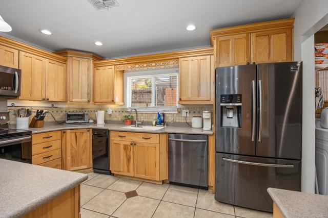 24376 Rutherford Rd, San Diego County, CA 92065 photo 16