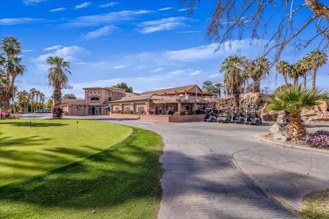 49645 Redford Way, Indio CA: https://media.crmls.org/mediaz/bb5176a4-f92c-4fa4-b443-4bcecc881f3f.jpg