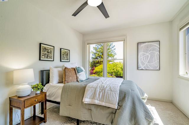 216 Salamanca Ct, San Ramon CA: https://media.crmls.org/mediaz/bb52da33-79bc-4112-ac7f-ed6fe0fe23a8.jpg