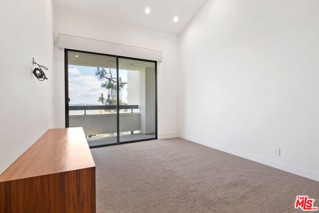 2142 Century Park Lane, Los Angeles CA: https://media.crmls.org/mediaz/bb52e2fa-c831-427c-ae49-732e66ac8b9c.jpg