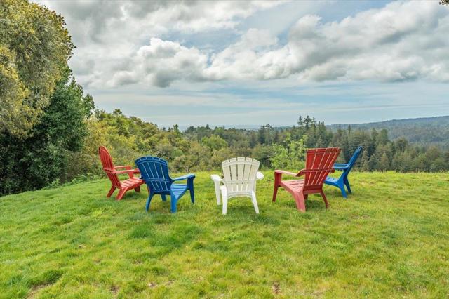 1501 Hidden Valley Road, Soquel CA: https://media.crmls.org/mediaz/bb540540-2ead-426e-9d5f-dc3f47efa564.jpg
