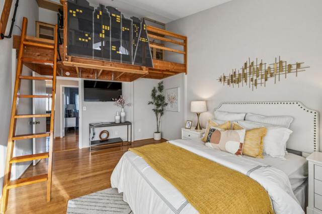 146 Albacore Lane, Foster City CA: https://media.crmls.org/mediaz/bb548c98-8a2c-490f-b011-21b7f7b49d0b.jpg