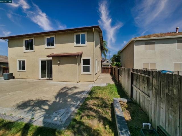 2035 Pasado Avenue, Manteca CA: https://media.crmls.org/mediaz/bb552dac-c15c-45df-bc48-d9d0f4a89e1f.jpg