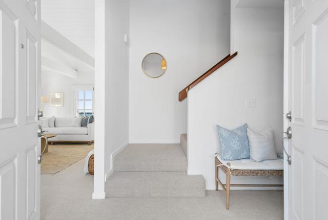 246 Via Novella, Aptos CA: https://media.crmls.org/mediaz/bb55608d-5d54-4e56-97c2-99f379368844.jpg